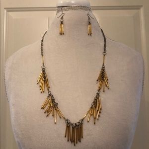 Gold necklace and earring set